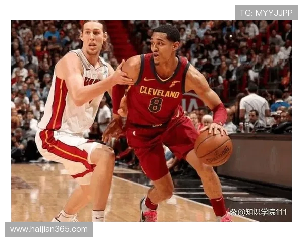 乔丹克拉克森在NBA赛场上的精彩表现与职业生涯回顾