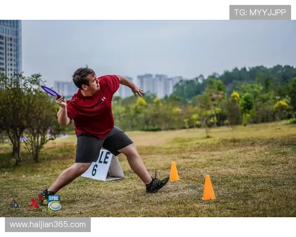 深圳飞盘队在滑板精英赛中以78分稳居积分榜首位